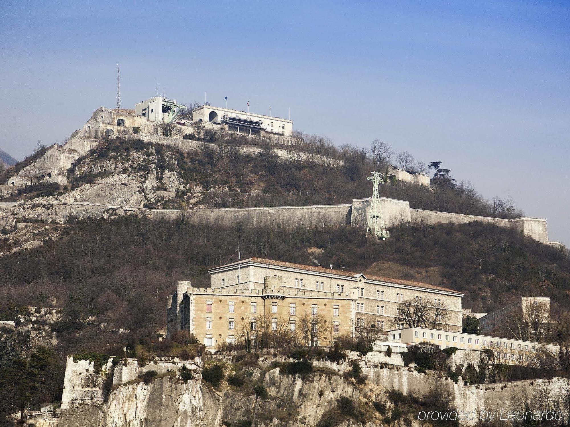 Отель Ibis Styles Grenoble Centre Gare Экстерьер фото